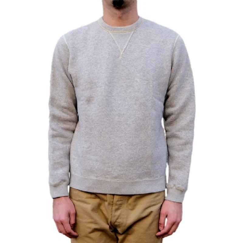 Loop & Weft Super Fluffy Knit Double-V Sweatshirt (Gray)